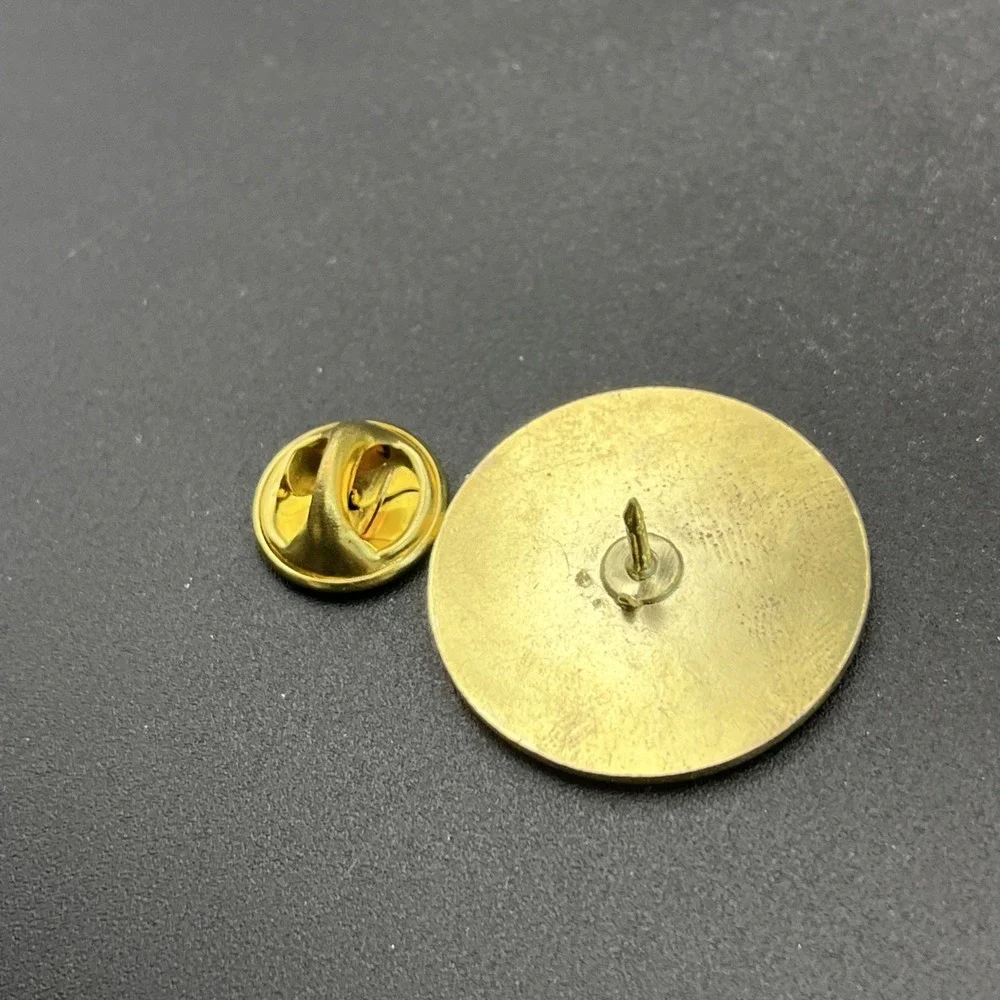 Fairbanks Alaska Lapel Hat Pin‎